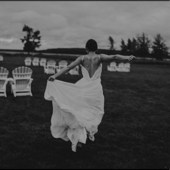 Meet your Posher, Simone - Picture 1 of 1